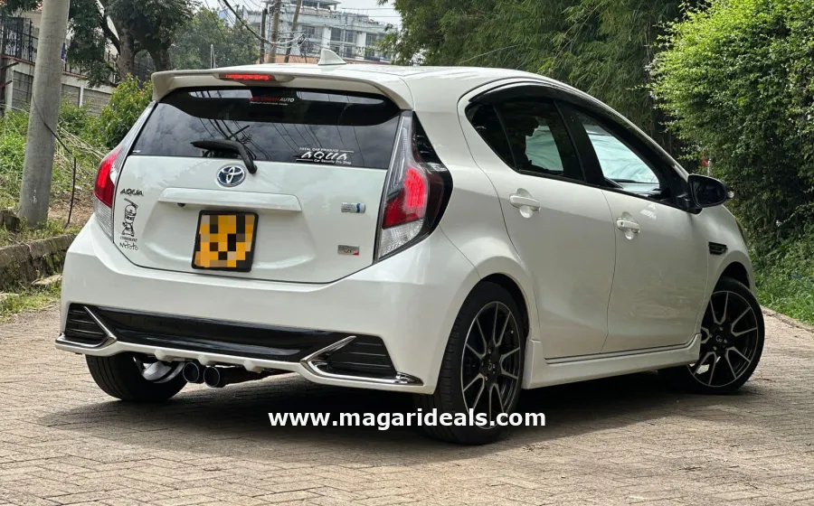 TOYOTA AQUA Gs In Kenya in Kenya for Sale | Magari Deals