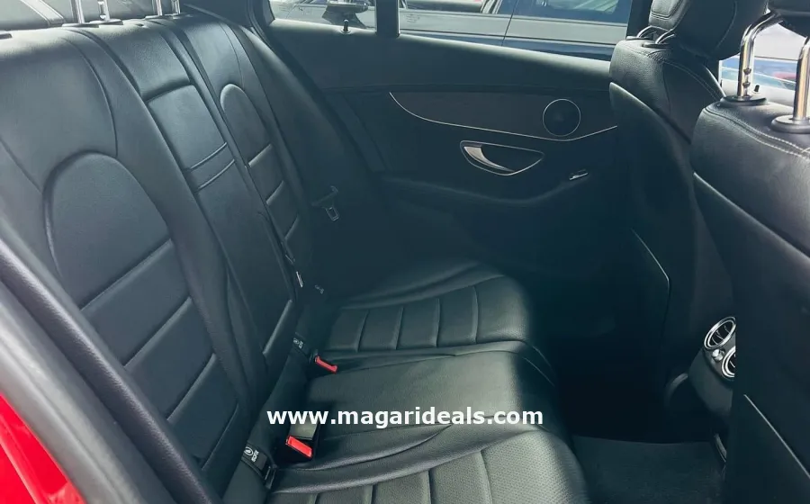 Mercedes-Benz C180 in Kenya for Sale | Magari Deals