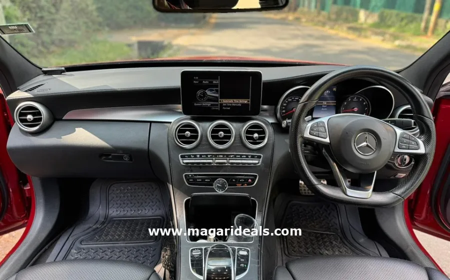 Mercedes-Benz C180 in Kenya for Sale | Magari Deals