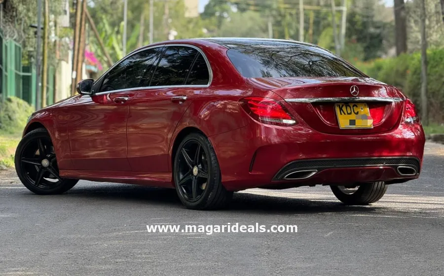 Mercedes-Benz C180 in Kenya for Sale | Magari Deals
