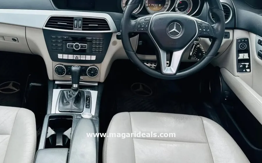 2012 Mercedes-Benz C180 in Kenya for Sale | Magari Deals