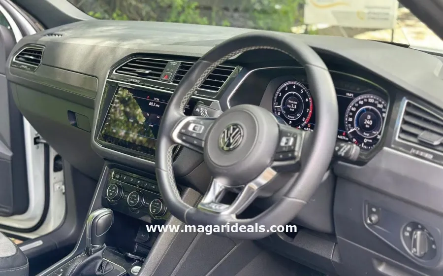 VOLKSWAGEN TIGUAN TDI R line 2017  in Kenya for Sale | Magari Deals
