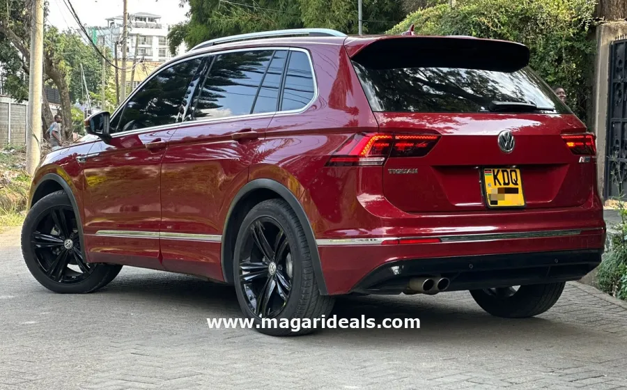 2017 VOLKSWAGEN TIGUAN 1.4T R-LINE in Kenya for Sale | Magari Deals