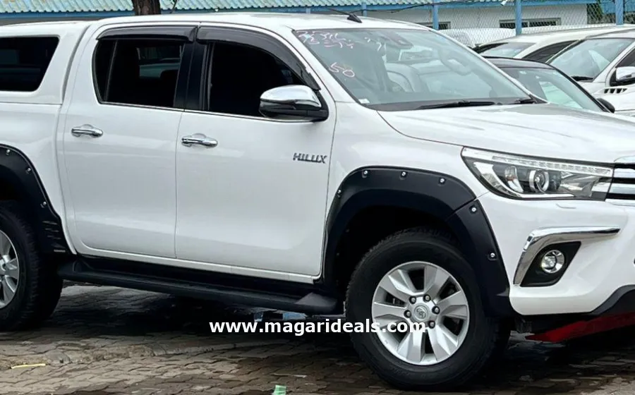 TOYOTA HILUX DC 2018 Model 2400cc White in Kenya for Sale | Magari Deals